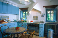 Villa C Kitchen 1